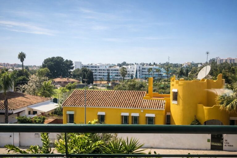 52402f221e77c045e652632ab1b66aa1 - 13