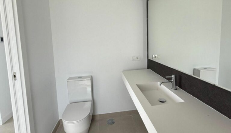 53e7c0e4400eb8c4811a76313073466f - 4