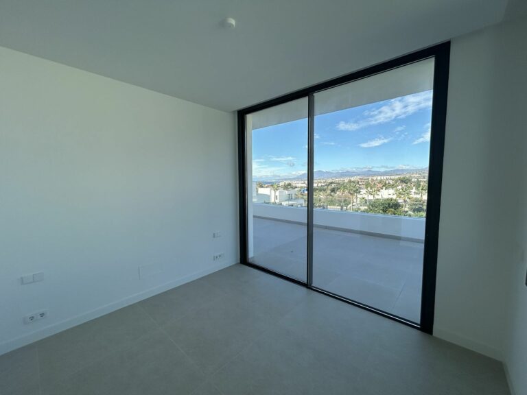 55e3b7499676b63e033dc34236732050 - 11