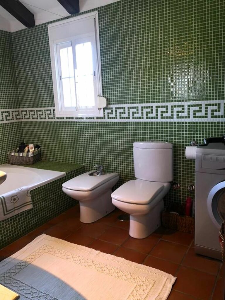 56b8b429df1ac9e125648cb52ab9b4d6 - 3