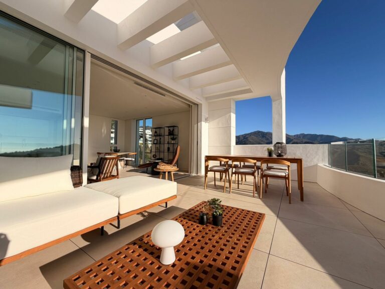 5730b6f114eb64c61662433fff576dbd - 5