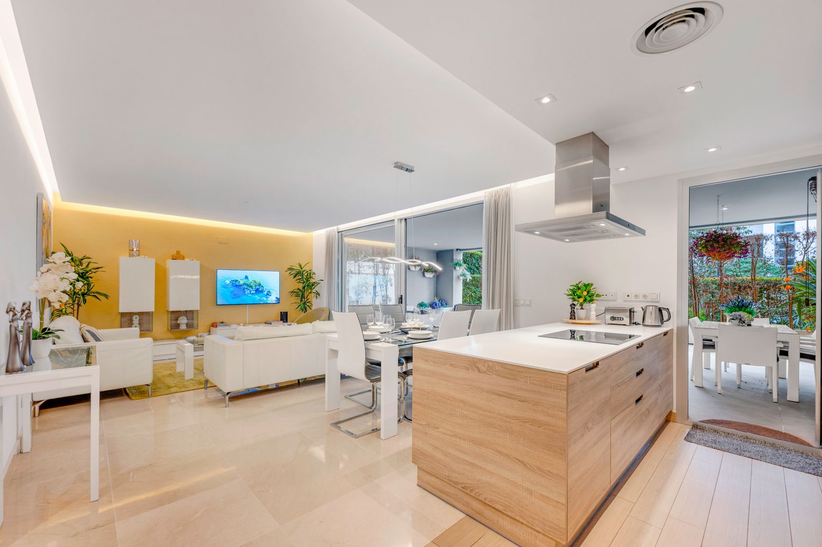 57ea6b0bd8d24fe83880b1815576301a - 5