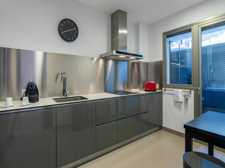 58e7d59a7ee120ec34e4774fca7b4bd0 - 7