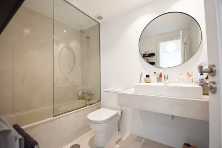 5b8b872b138ffd60702c01185a5188ea - 16