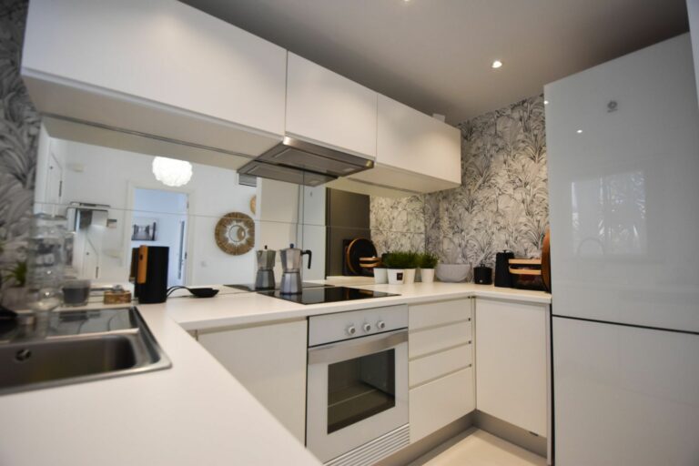 5b8b872b138ffd60702c01185a5188ea - 8