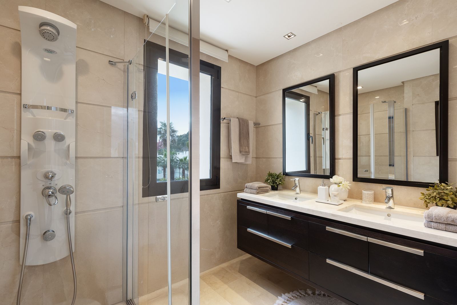 5babb0f1c867b78a737ab9408f725006 - 15