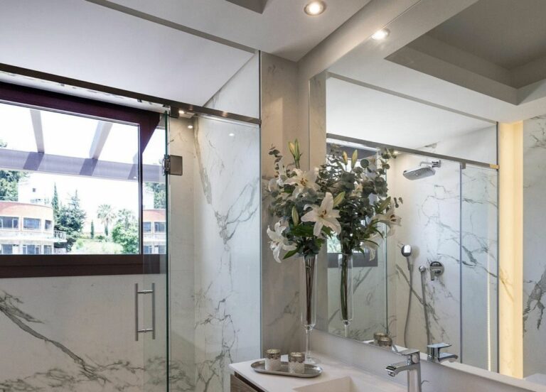 5c84cda16db9e44d58e9f0b452f1bbe0 - 12