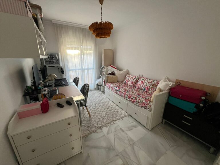 5c93dae35fbcb9f25f8bcb8290ebb5b4 - 11