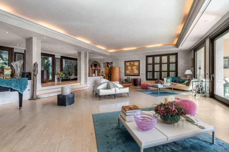 5cc372e8d1e3661cb8c48faf313aaf3f - 9