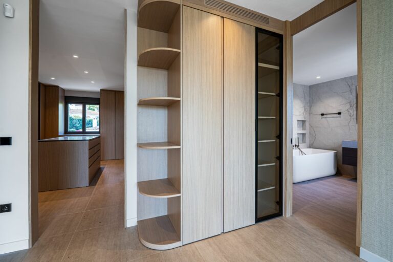 5d2e3bb24f50d0a2b3904bd70ad8c77a - 13