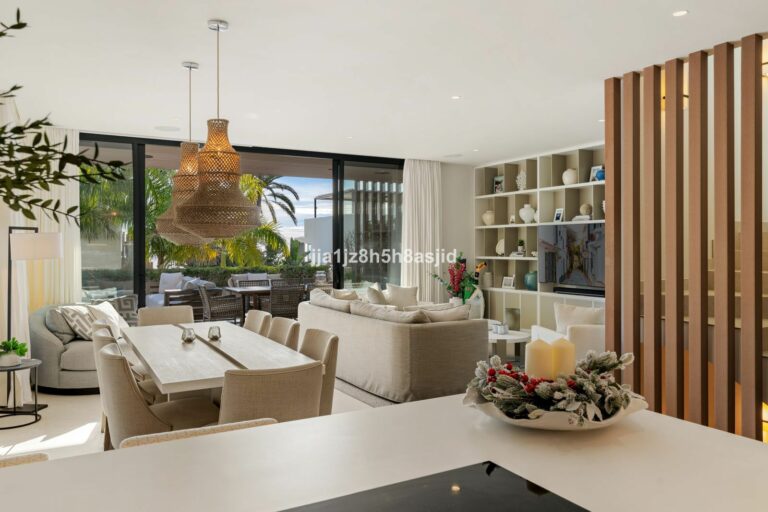 5d7d8f2680415970feeeb92f140636b0 - 7