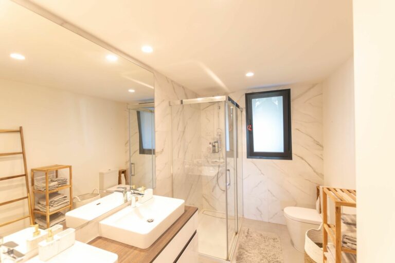 5dda3bcf96e399ad6603d6afd52dcaf4 - 12