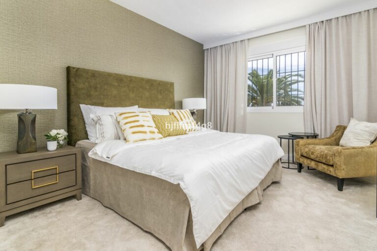 5e7224d4e45286475f79214ab8324404 - 10