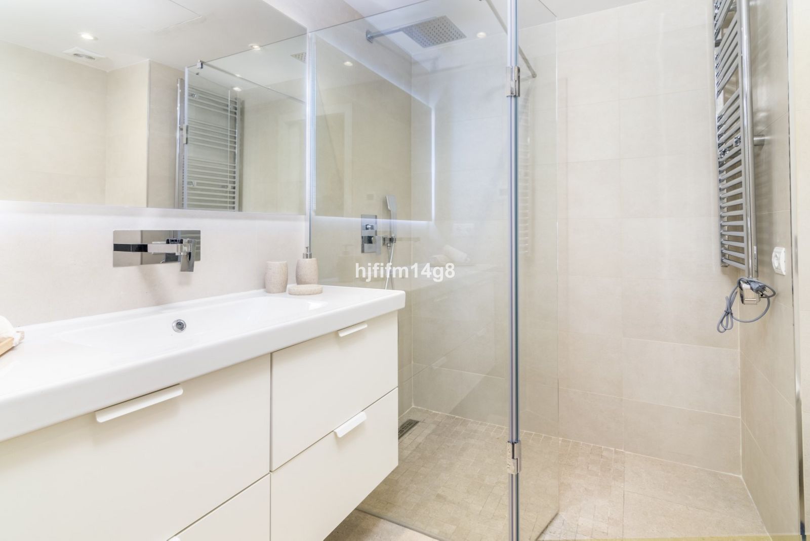 5e7224d4e45286475f79214ab8324404 - 12