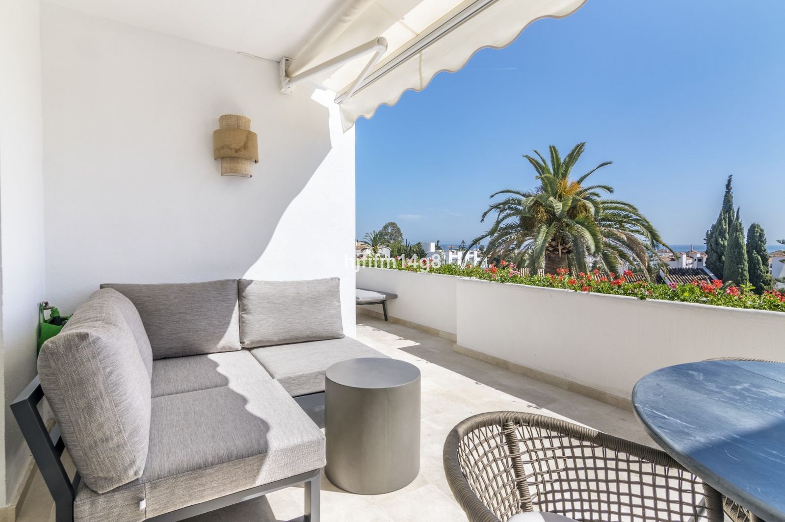 5e7224d4e45286475f79214ab8324404 - 14