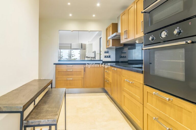 5e7224d4e45286475f79214ab8324404 - 8