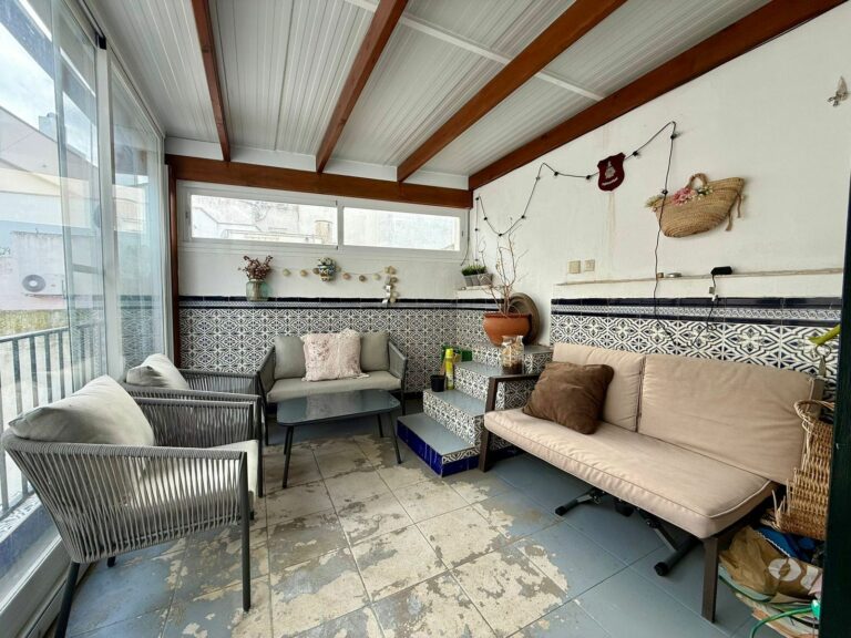 6116fe2adbc7bdb45e229f5f648532b9 - 10