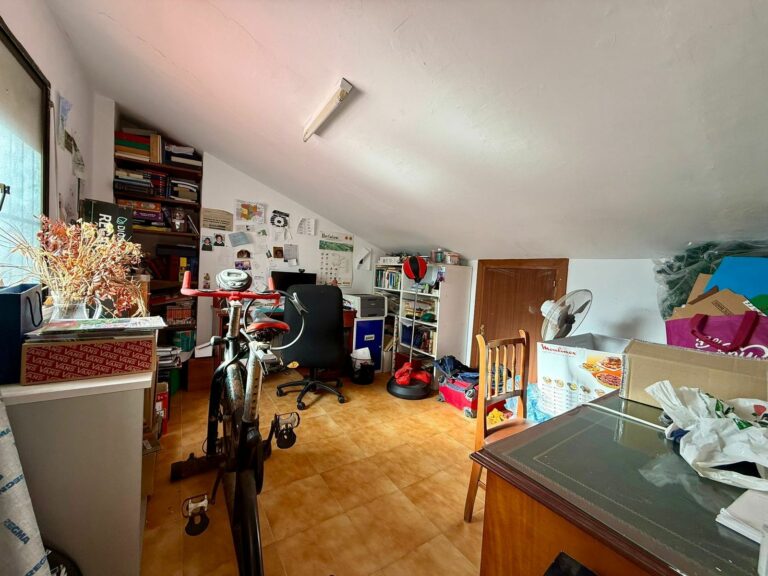 6116fe2adbc7bdb45e229f5f648532b9 - 5