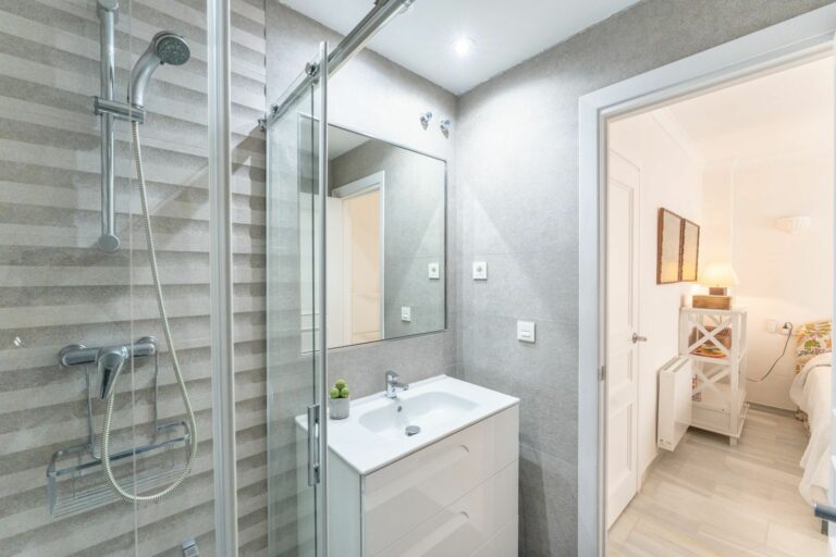 618e6cdf4a0e00cfa79aa9b5214134e5 - 15