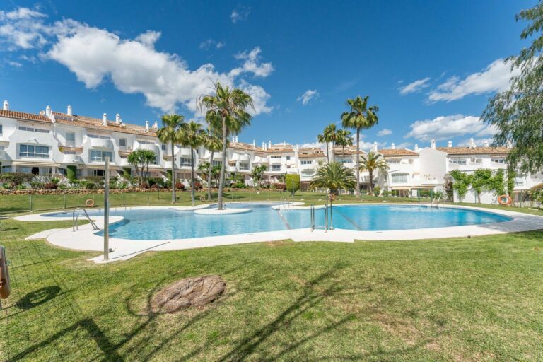 618e6cdf4a0e00cfa79aa9b5214134e5 - 2