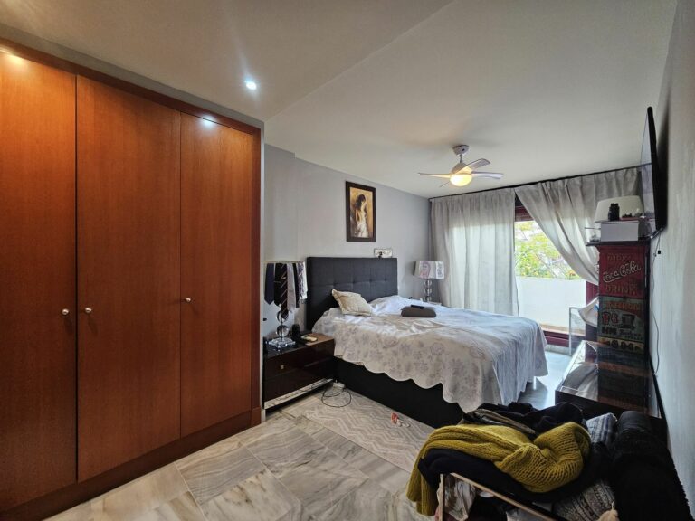 625eb35e3619a88e7aef631e18b8dabd - 10