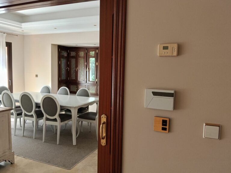 63739463ea572b0c6e3c2fcd91cbcda6 - 13