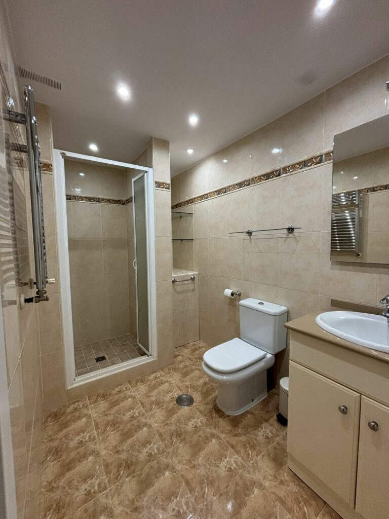 673e7c79e7c6fb3f4212bdaef659ce85 - 12