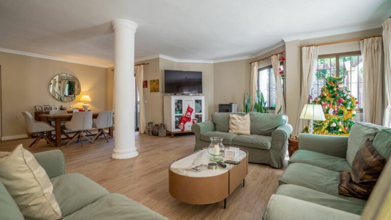 67e3ea71778eb4a0e8bad6d3ac6c1faf - 16