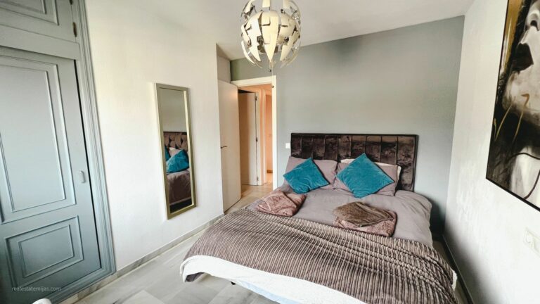 6888499c0f3c5f840d85833812783b36 - 15