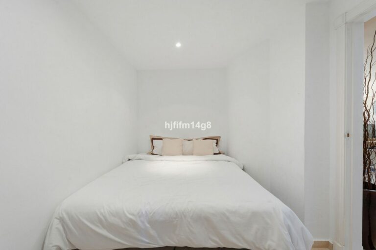 6a033ee59cca1cda638bf17c0633bfb1 - 14