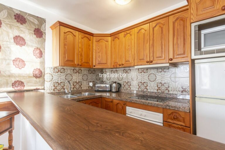 6c2f64009958eea9cb38c9dc20a9fd59 - 4