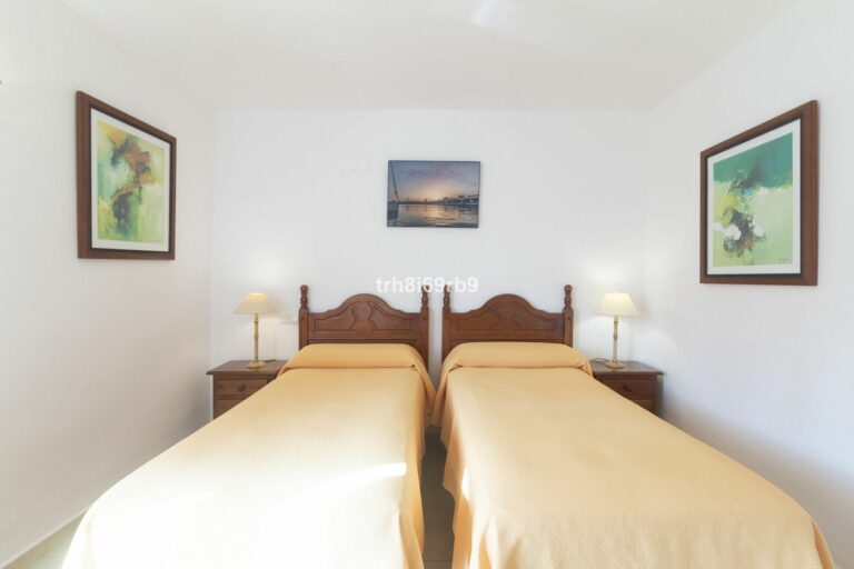 6c2f64009958eea9cb38c9dc20a9fd59 - 9