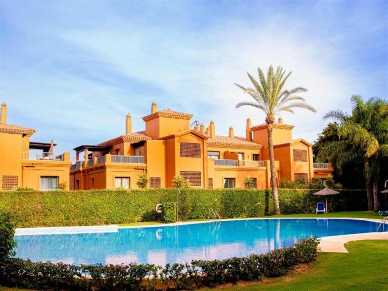 6c6290f2ee8f3b9eaa0020e3bf729e16 - 1