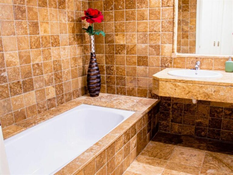 6c6290f2ee8f3b9eaa0020e3bf729e16 - 9