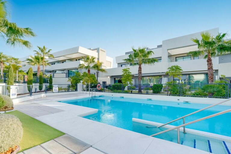 6d90f417792ee89e2168166100a26924 - 1