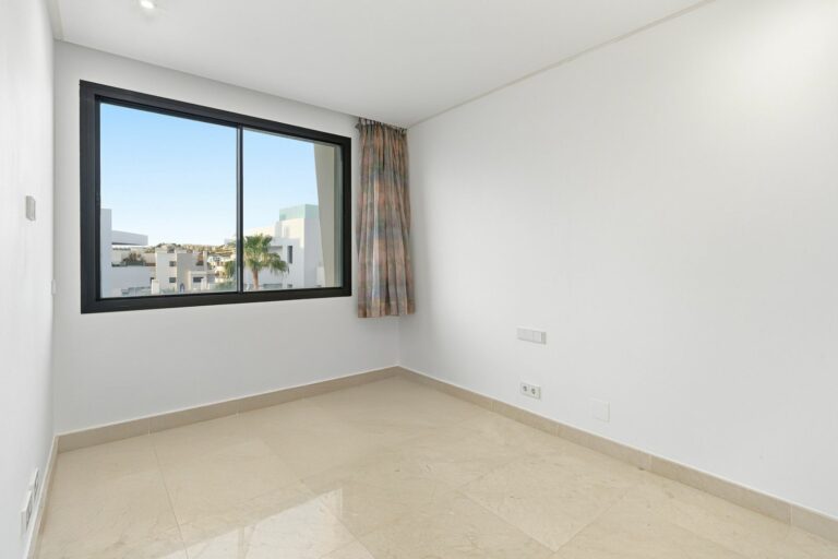 6d90f417792ee89e2168166100a26924 - 8