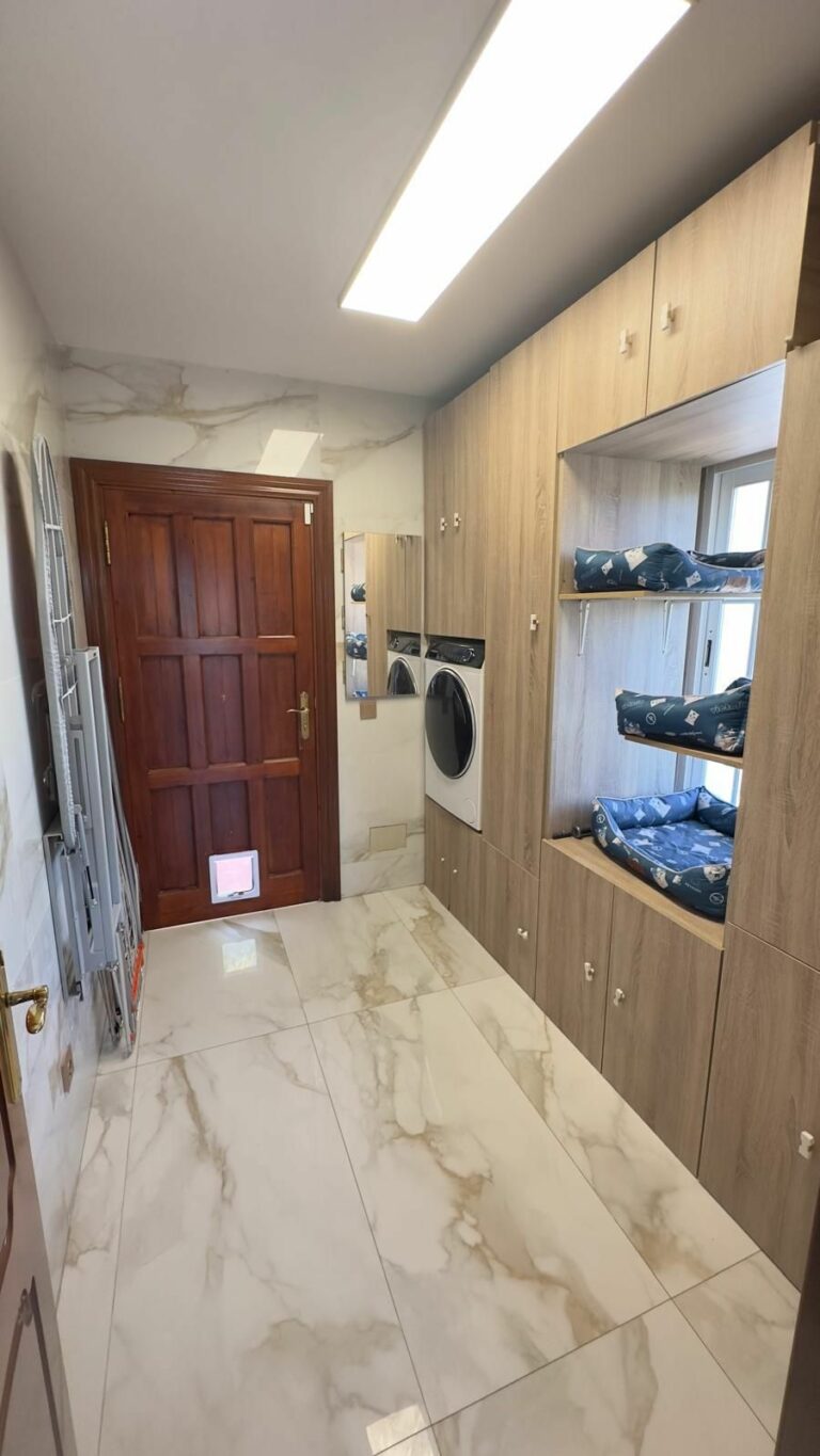 6e1ff45af474f0b994e7f45f3f4a7719 - 16