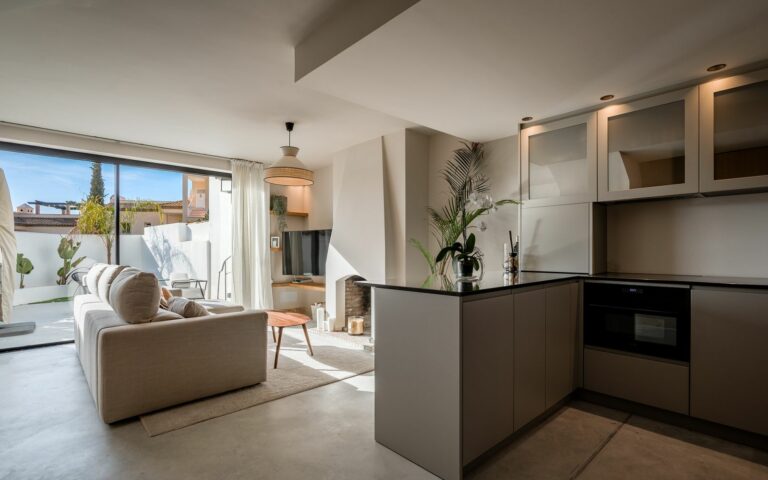 6e28851df75f7b368ba891199dc781b3 - 5