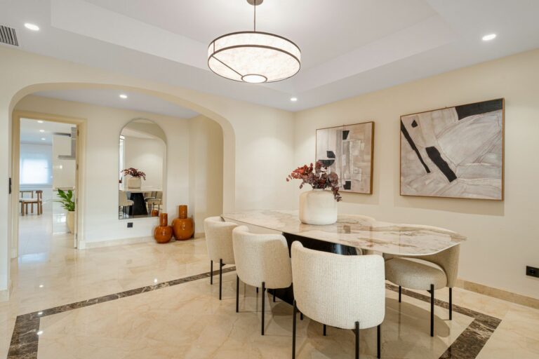 6ed06b4fc569a2a413022c90f5aeab80 - 2