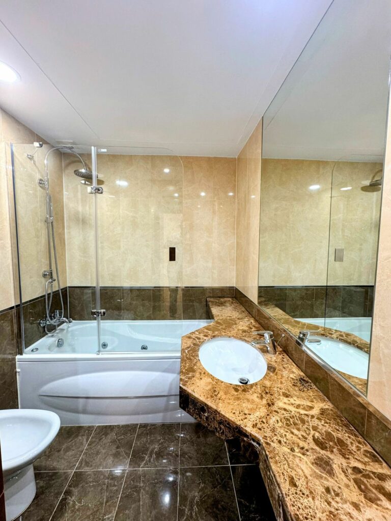 6f0b1bf6815e9962998b4fa98c0756b6 - 11