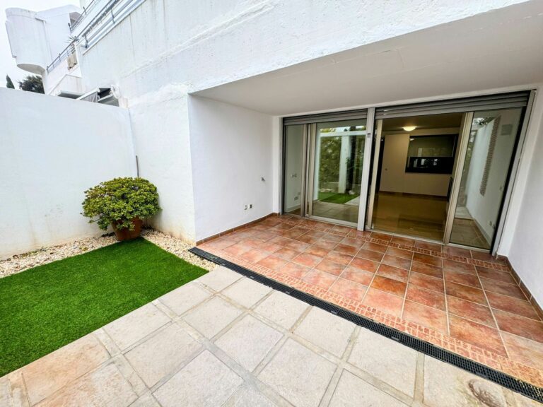 6f0b1bf6815e9962998b4fa98c0756b6 - 16