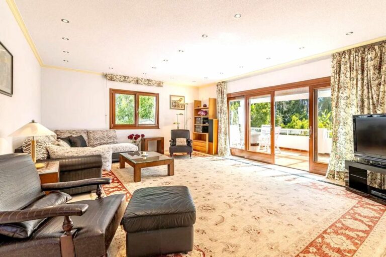 6f8fb2baf1e5e60e7dbb84c7228223e5 - 10