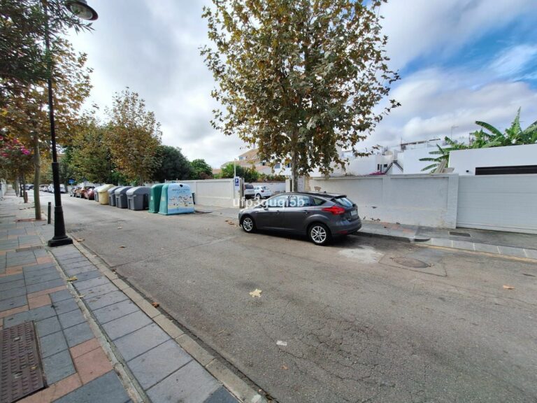 6f95e22e1e1d8bb11a3a5ad5758fb4e7 - 7