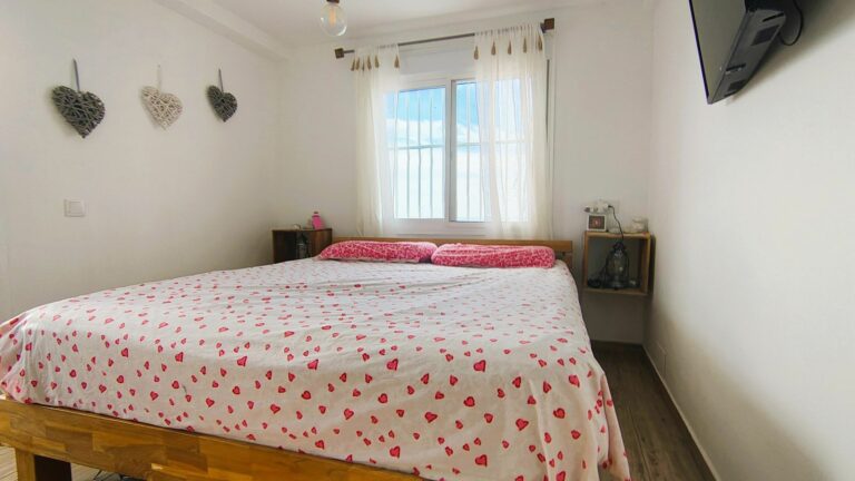 704b5b5d06f5343c5fa15601da103b49 - 12