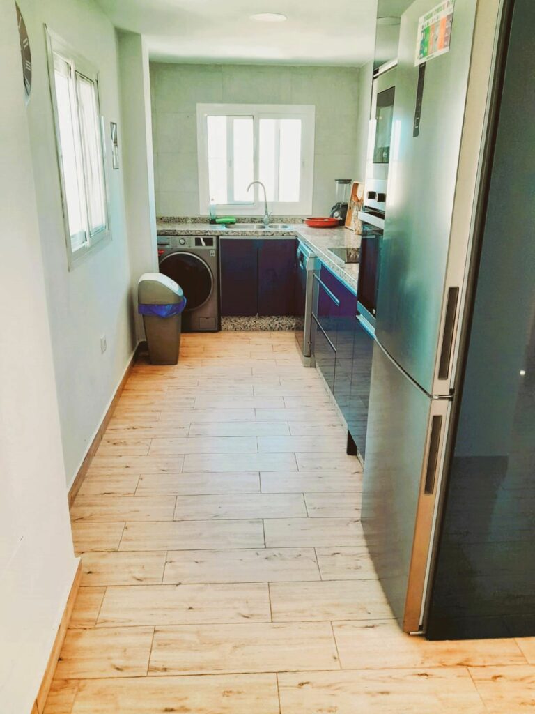 704b5b5d06f5343c5fa15601da103b49 - 8