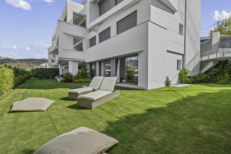 7424461eff79db4afce917bfbee7cca8 - 6