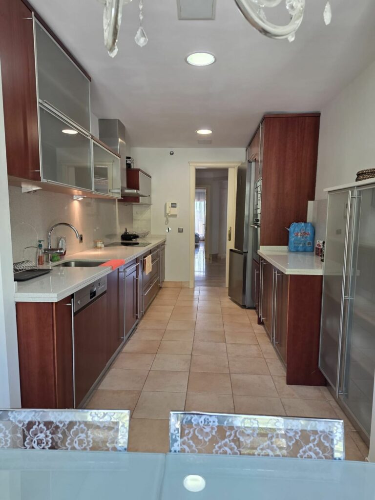 74247655592af2487d92a8e986b7dc41 - 16