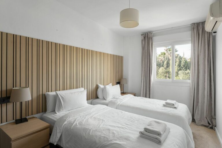 757c182e9f9eeee5c107c3e8f8380037 - 8