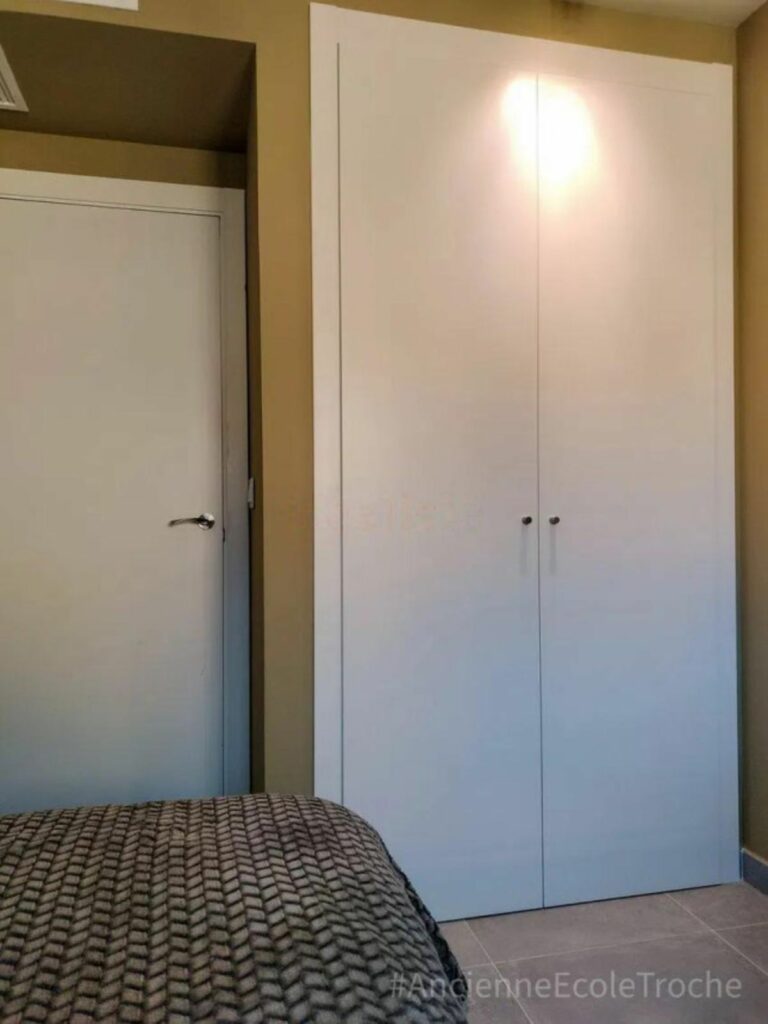 76d0e80a5a89384d6879da575ee543f6 - 10