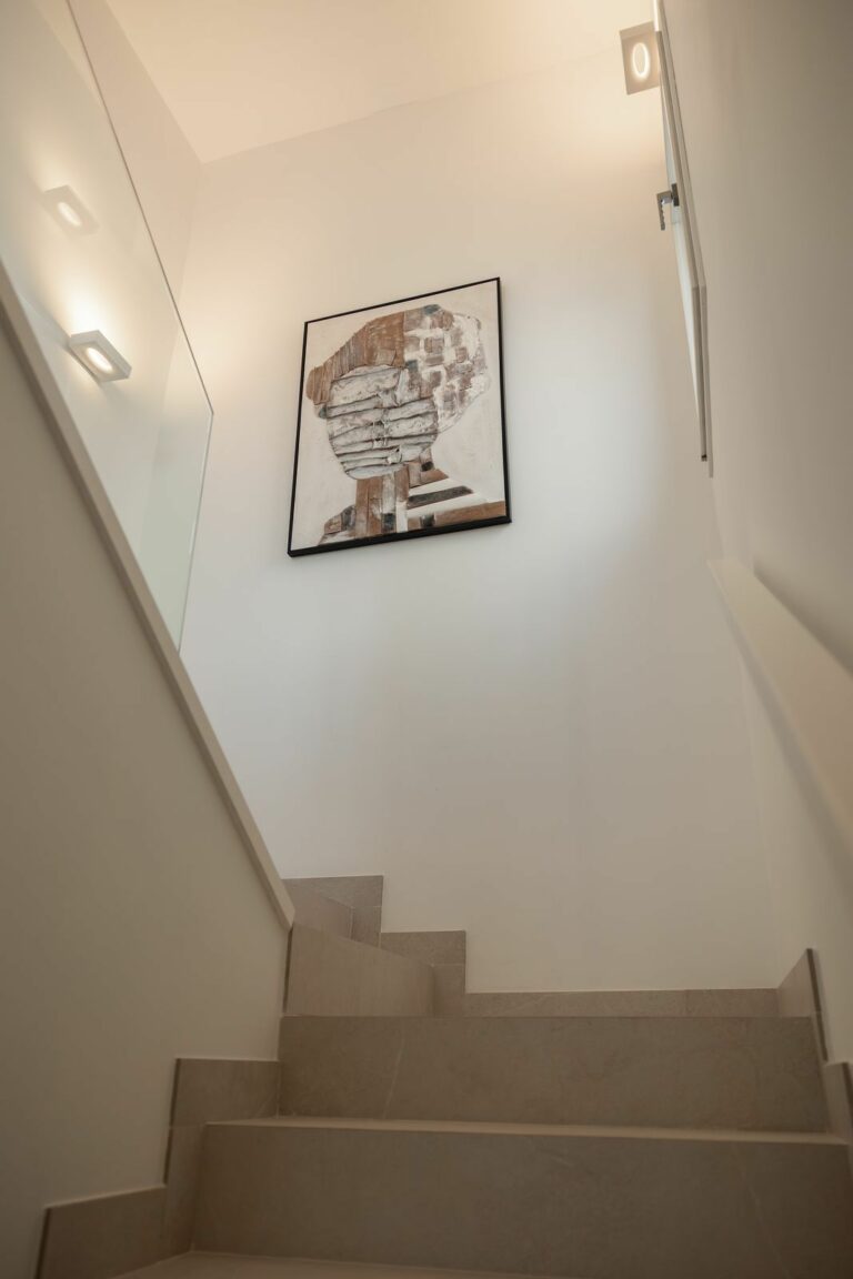 77e402aa12278a53069eb60267118666 - 7